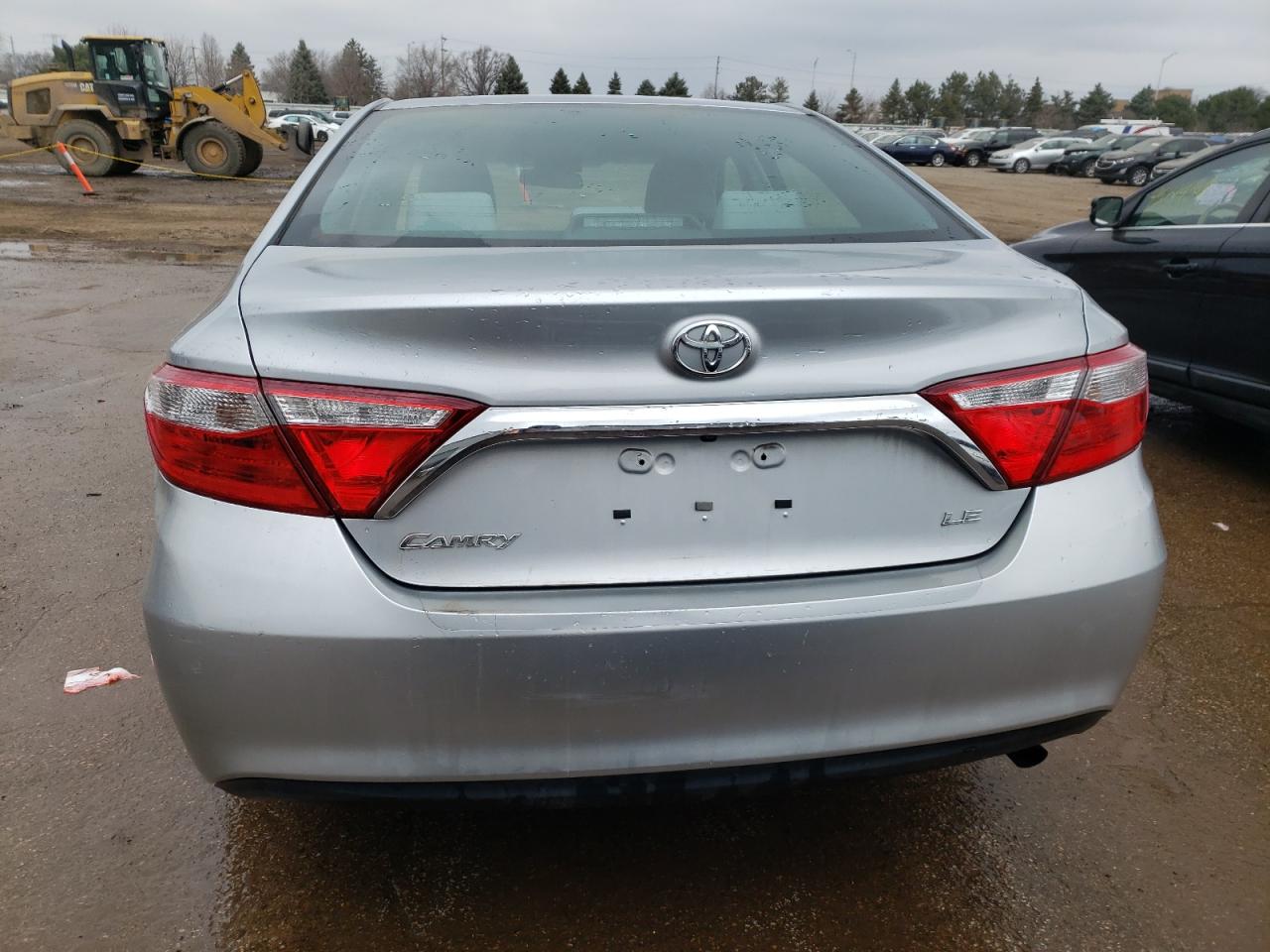 2017 TOYOTA CAMRY LE - 4T1BF1FK5HU377381 — photo 6