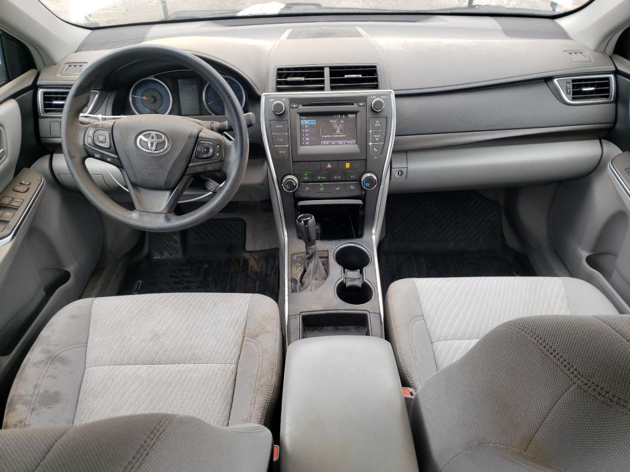 2017 TOYOTA CAMRY LE - 4T1BF1FK5HU377381 — photo 8