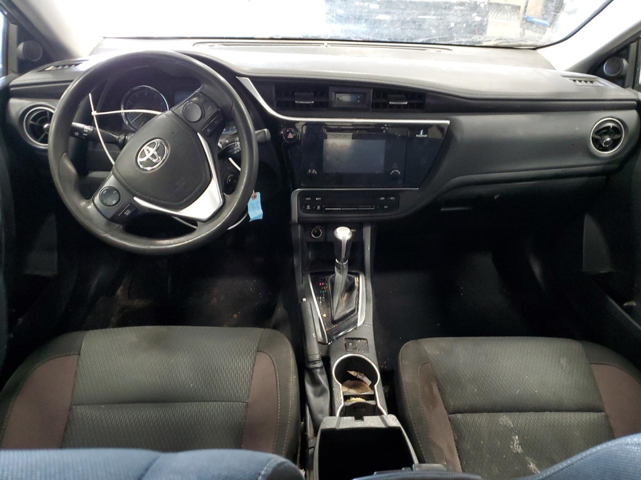 2017 TOYOTA COROLLA L - 2T1BURHE9HC875824 — photo 8