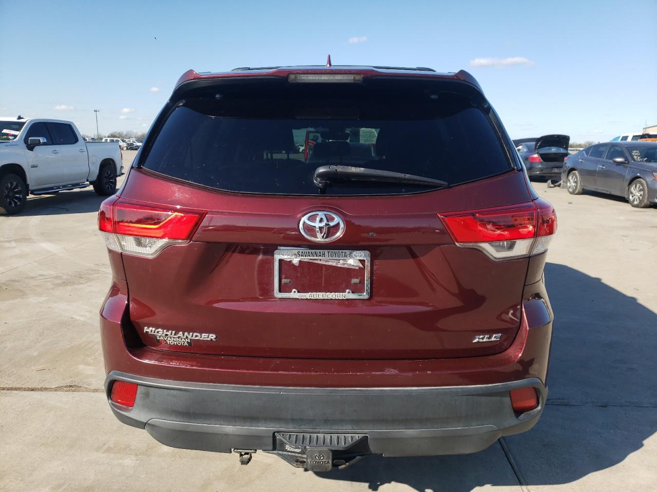 2017 TOYOTA HIGHLANDER - 5TDKZRFH5HS198504 — photo 6