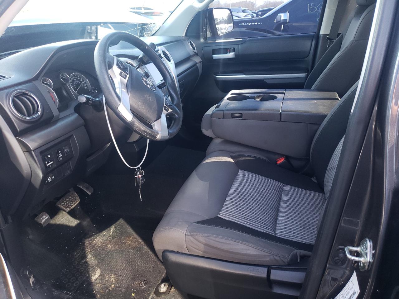2017 TOYOTA TUNDRA DOU - 5TFUM5F11HX071374 — photo 7