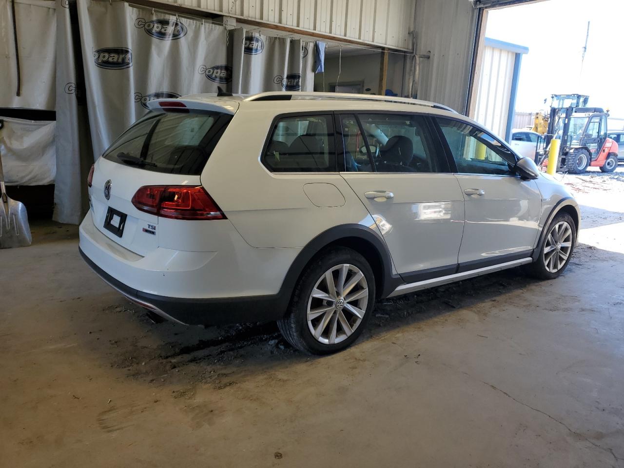 2017 VOLKSWAGEN GOLF ALLTR - 3VWH17AU7HM524150 — photo 3
