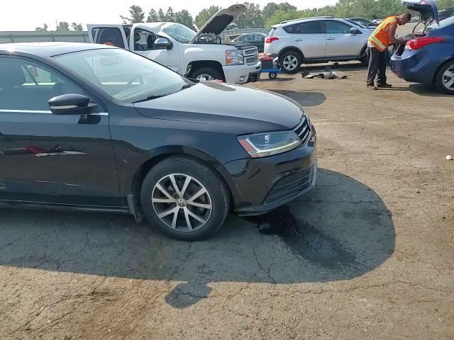 2017 VOLKSWAGEN JETTA SE - 3VWDB7AJ2HM237767 — photo 10