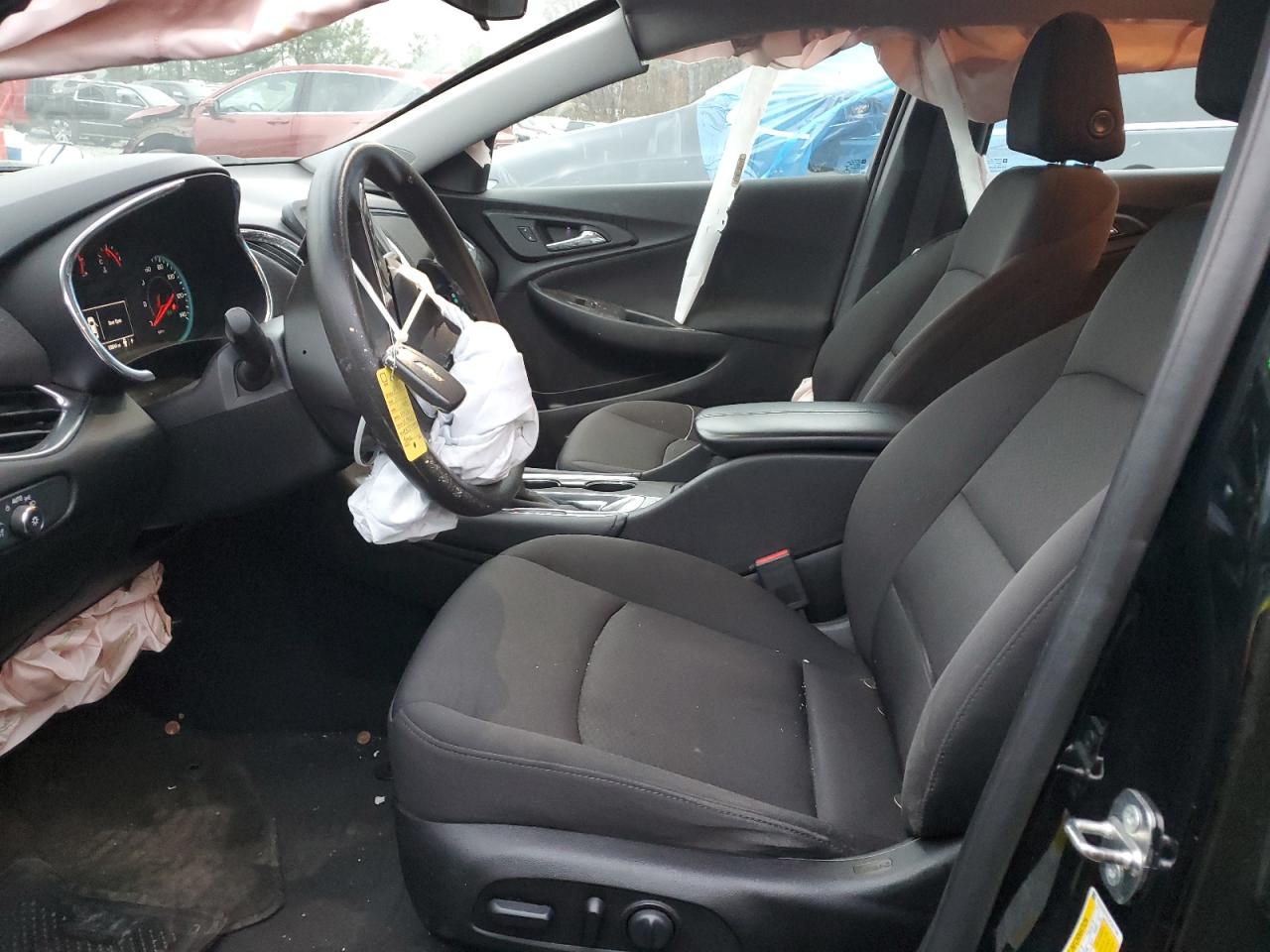 2018 CHEVROLET MALIBU LT - 1G1ZD5ST5JF247795 — photo 7