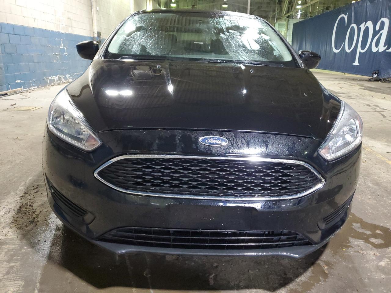 2018 FORD FOCUS SE - 1FADP3K27JL255392 — photo 4