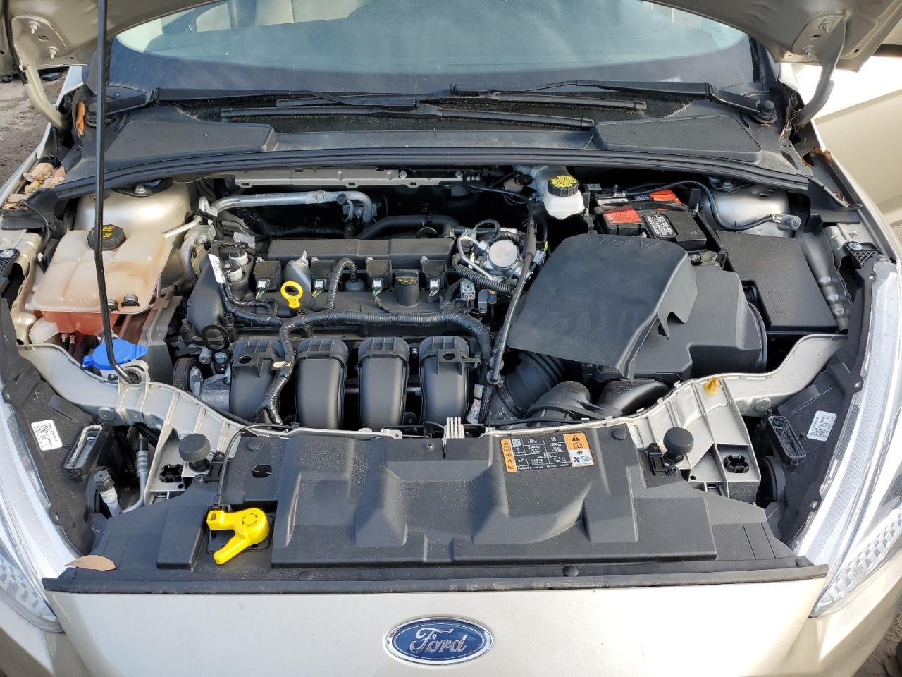 2018 FORD FOCUS SE - 1FADP3K29JL256348 — photo 11