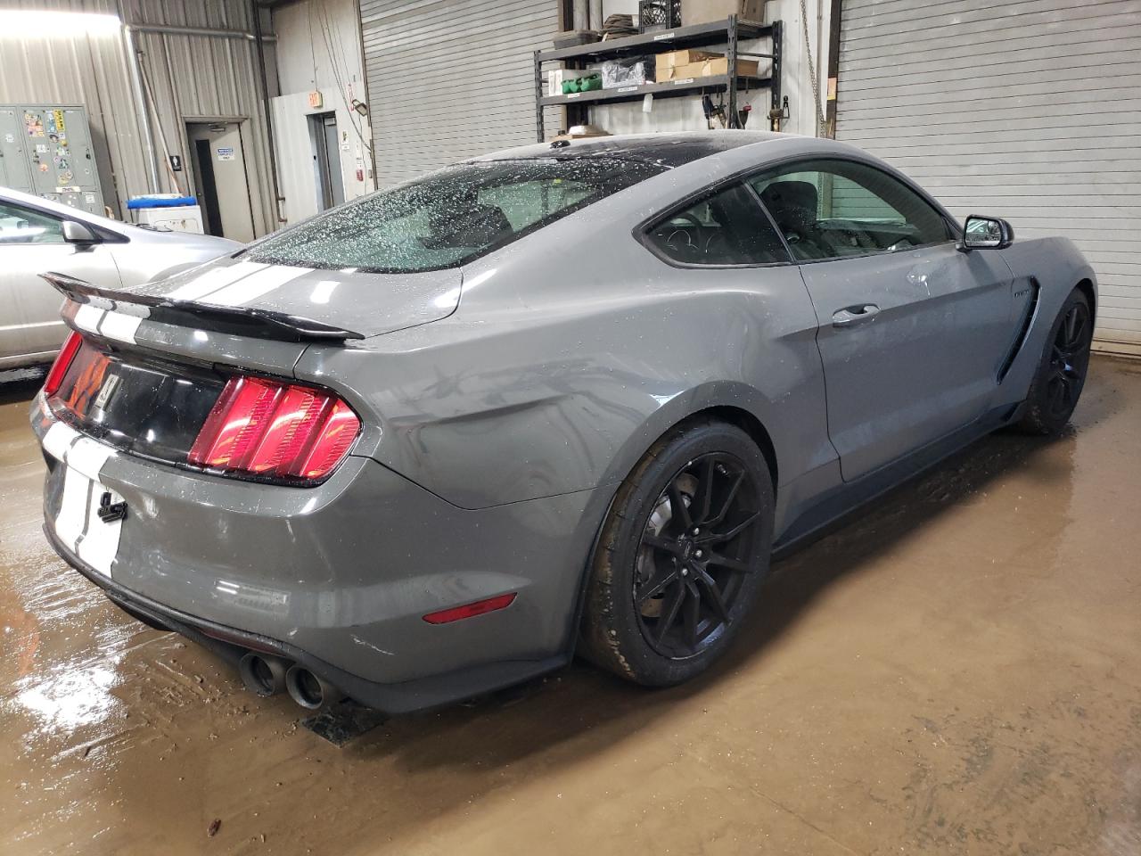 2018 FORD MUSTANG SH - 1FA6P8JZ2J5501645 — photo 2