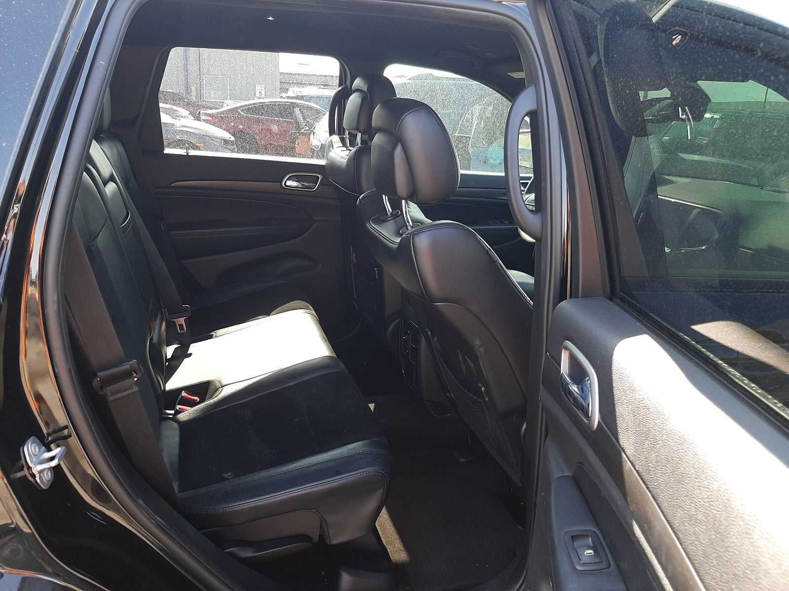 2018 JEEP GRAND CHER - 1C4RJFAG3JC256877 — photo 6