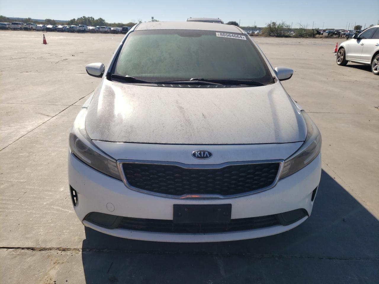 2018 KIA FORTE LX - 3KPFK4A73JE233404 — photo 5
