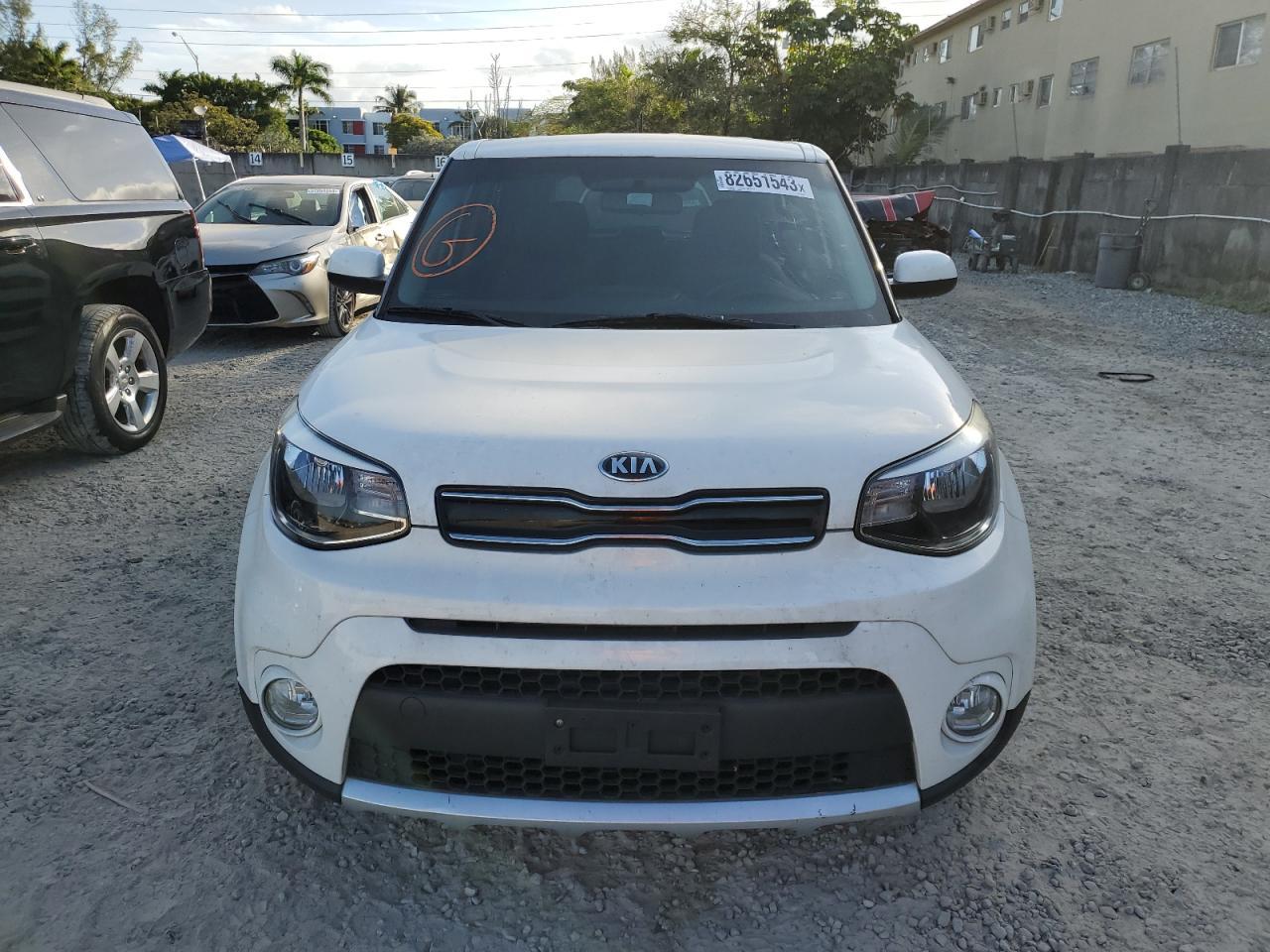 2018 KIA SOUL + - KNDJP3A55J7505780 — photo 5