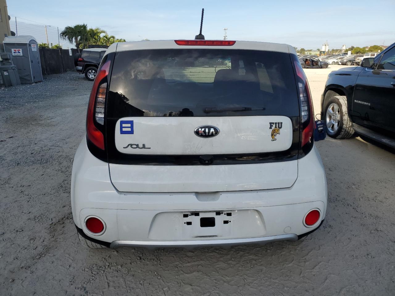 2018 KIA SOUL + - KNDJP3A55J7505780 — photo 6