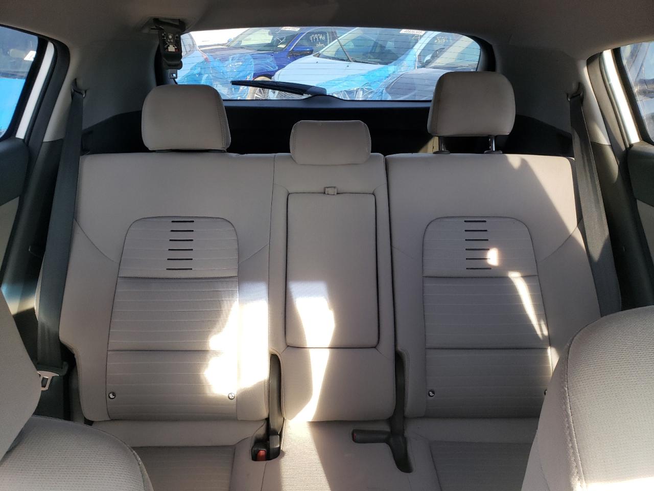 2018 KIA SPORTAGE L - KNDPMCAC9J7438179 — photo 10
