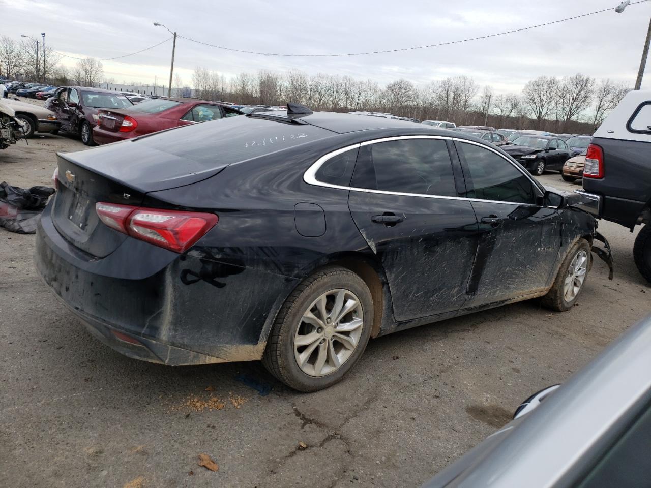 2019 CHEVROLET MALIBU LT - 1G1ZD5ST6KF131667 — photo 3