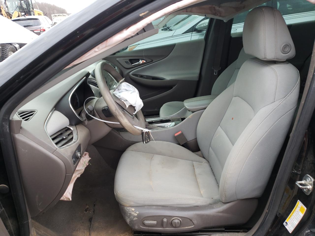 2019 CHEVROLET MALIBU LT - 1G1ZD5ST6KF131667 — photo 7