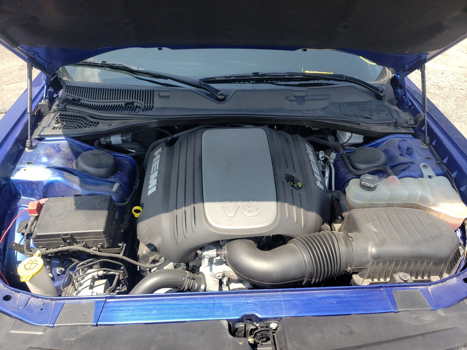 2019 DODGE CHALLENGER - 2C3CDZBT7KH70519 — photo 7
