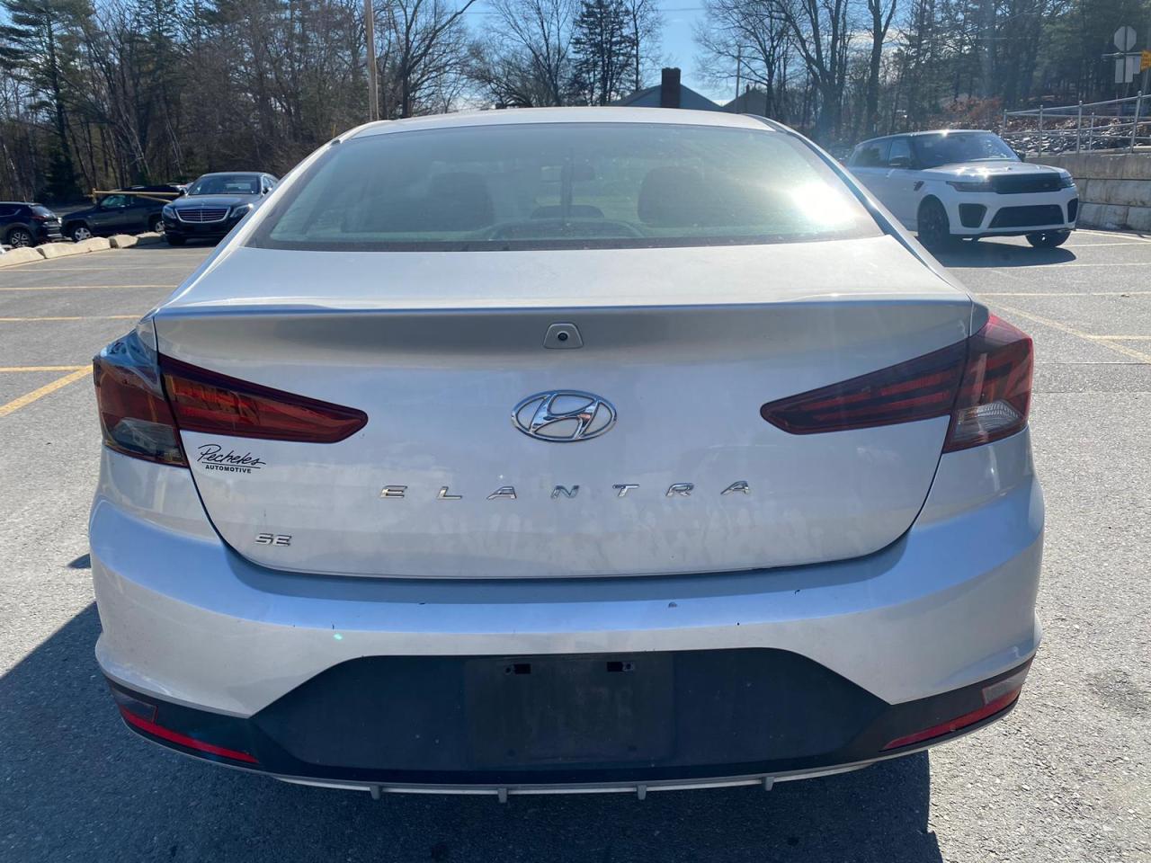 2019 HYUNDAI ELANTRA SE - KMHD74LF9KU758883 — photo 7
