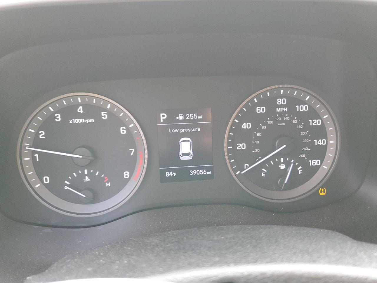 2019 HYUNDAI TUCSON SE - KM8J2CA40KU026638 — photo 8