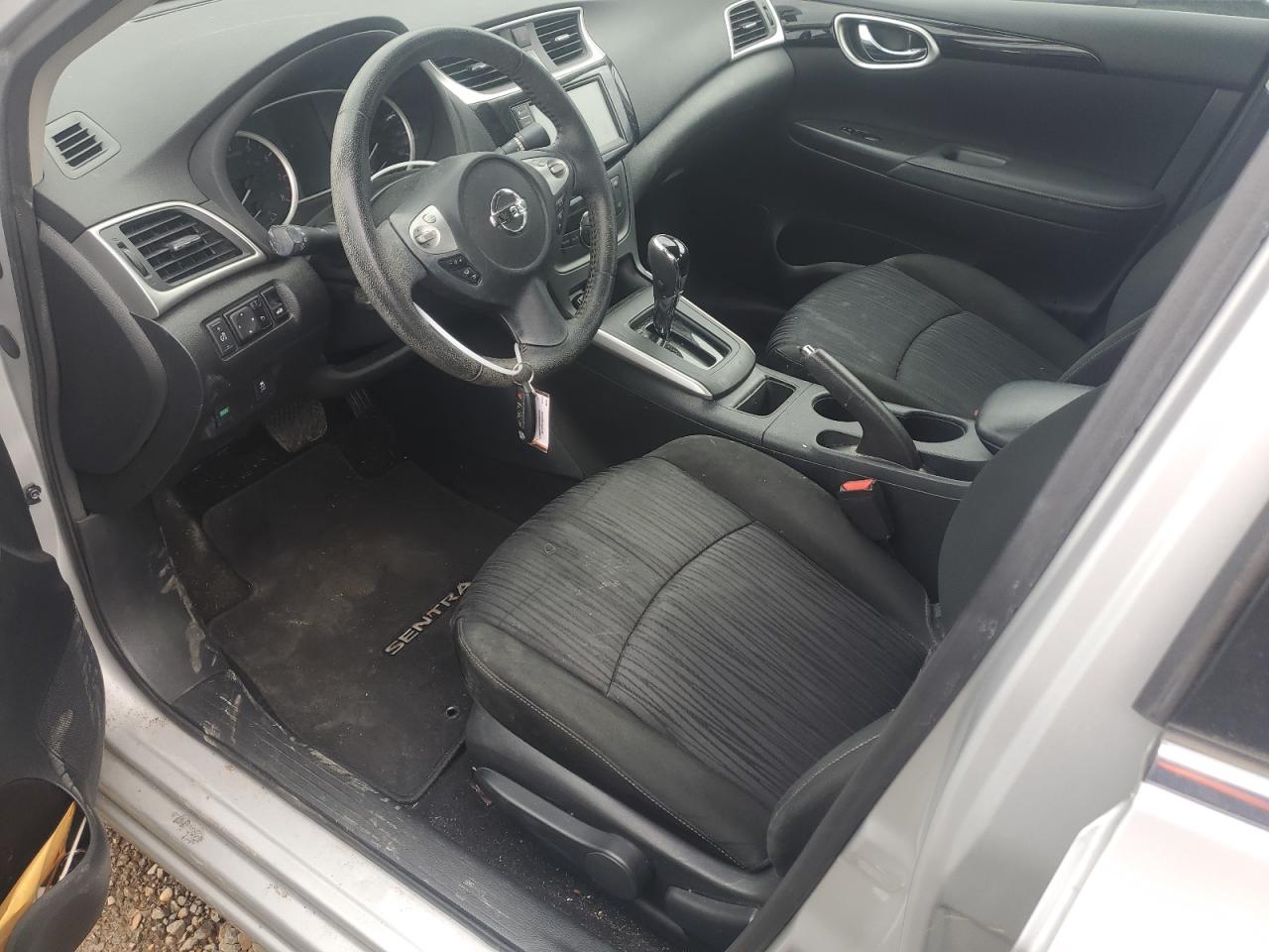 2019 NISSAN SENTRA S - 3N1AB7AP3KL614648 — photo 7