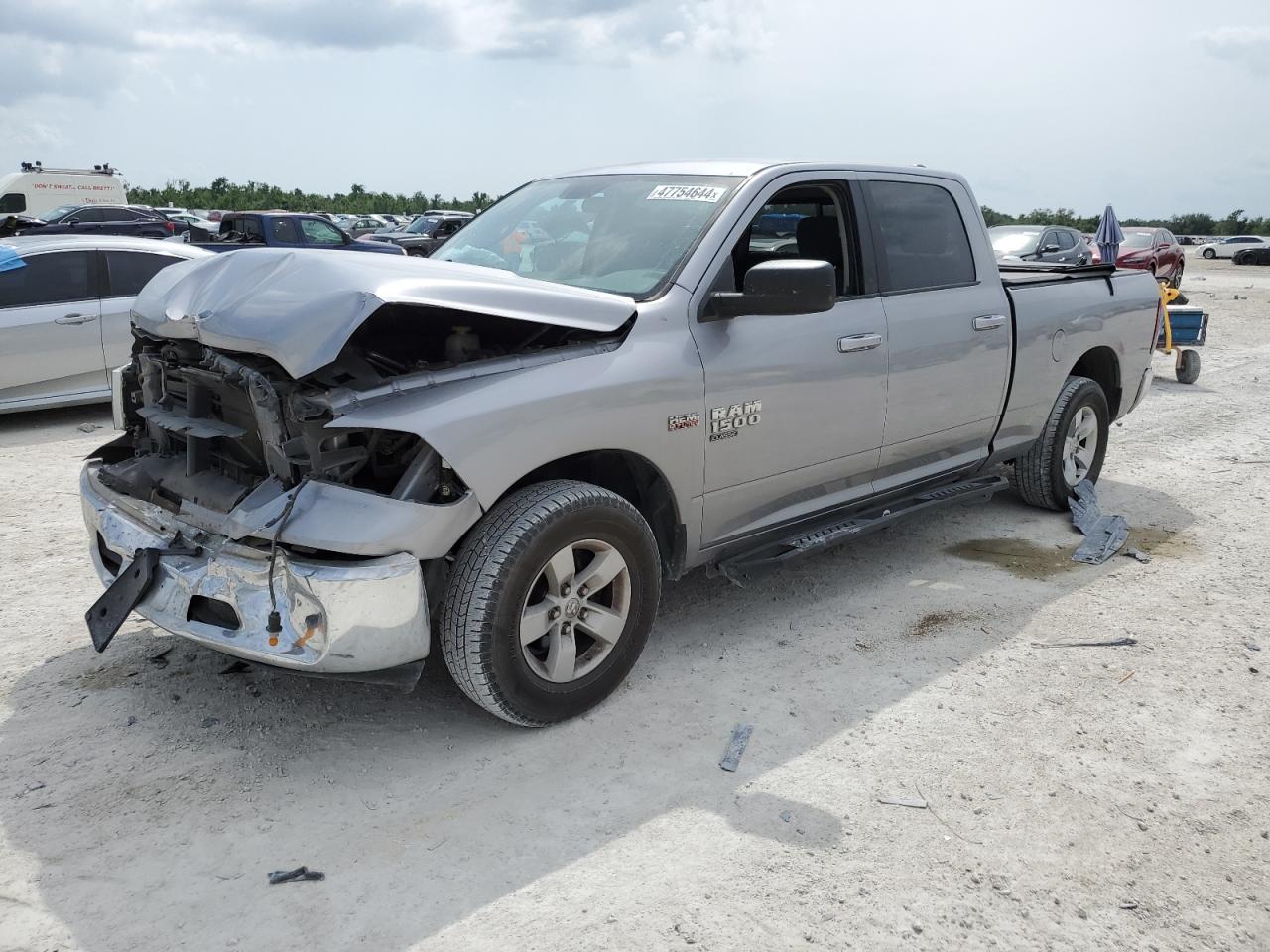 2019 RAM 1500 CLASS - 1C6RR6TT4KS643844 — photo 1