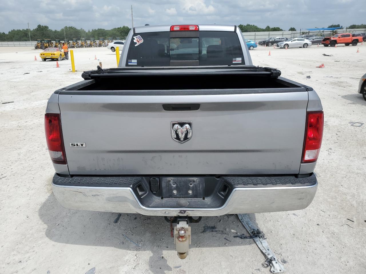2019 RAM 1500 CLASS - 1C6RR6TT4KS643844 — photo 6