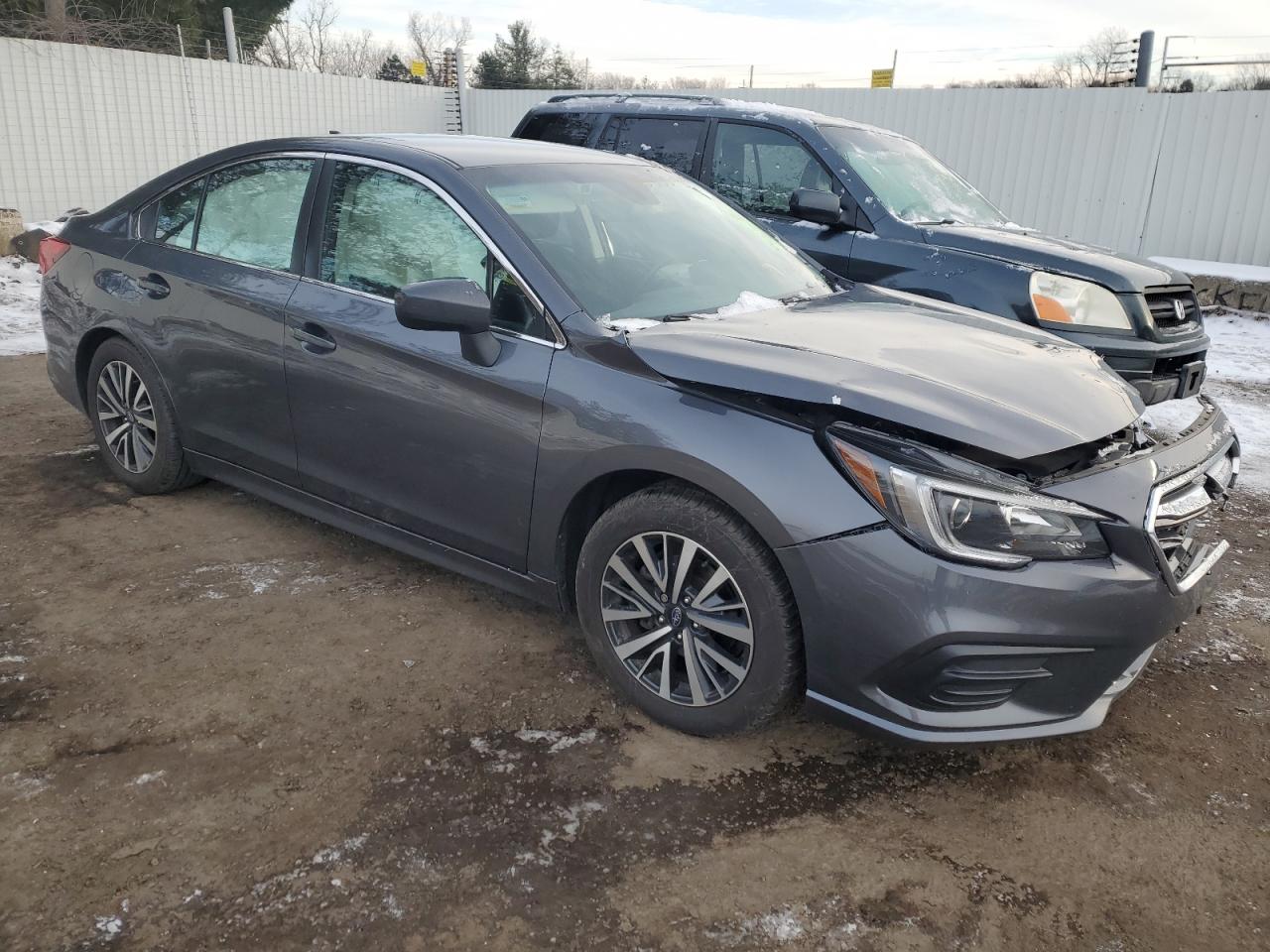 2019 SUBARU LEGACY 2.5 - 4S3BNAF6XK3006837 — photo 4