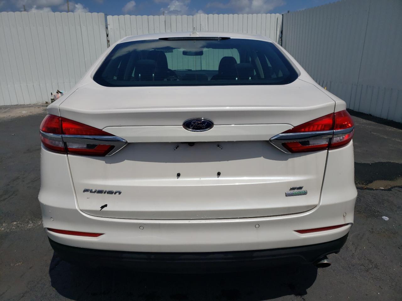 2020 FORD FUSION SE - 3FA6P0HD0LR125491 — photo 5