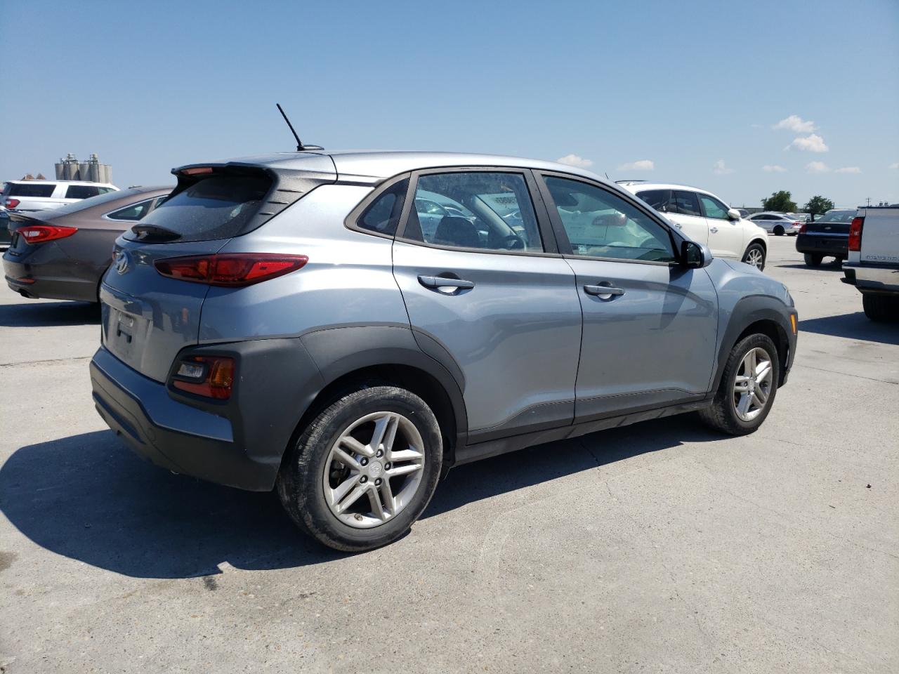 2020 HYUNDAI KONA SE - KM8K12AA7LU415849 — photo 3