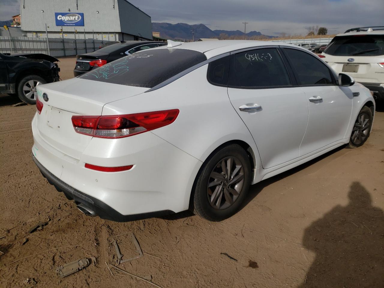 2020 KIA OPTIMA LX - 5XXGT4L35LG407527 — photo 2