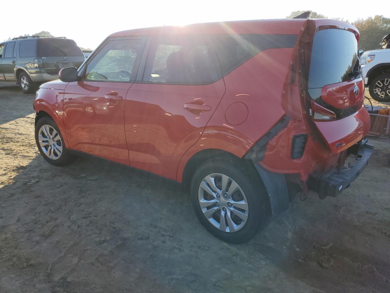 2020 KIA SOUL LX - KNDJ23AU3L7713875 — photo 2
