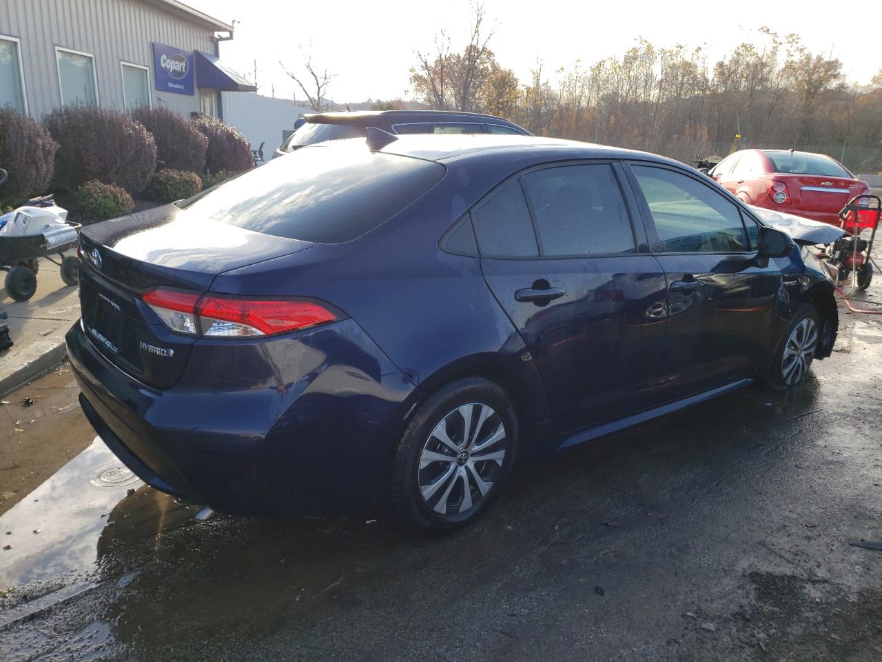 2020 TOYOTA COROLLA LE - JTDEBRBE1LJ002562 — photo 3