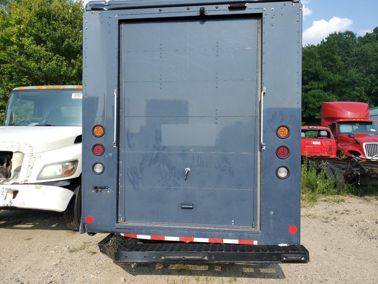2021 FREIGHTLINER CHASSIS M - 4UZAC2EA9MCMN0240 — photo 6