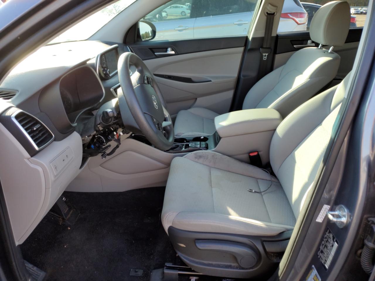 2021 HYUNDAI TUCSON SE - KM8J23A49MU402269 — photo 7