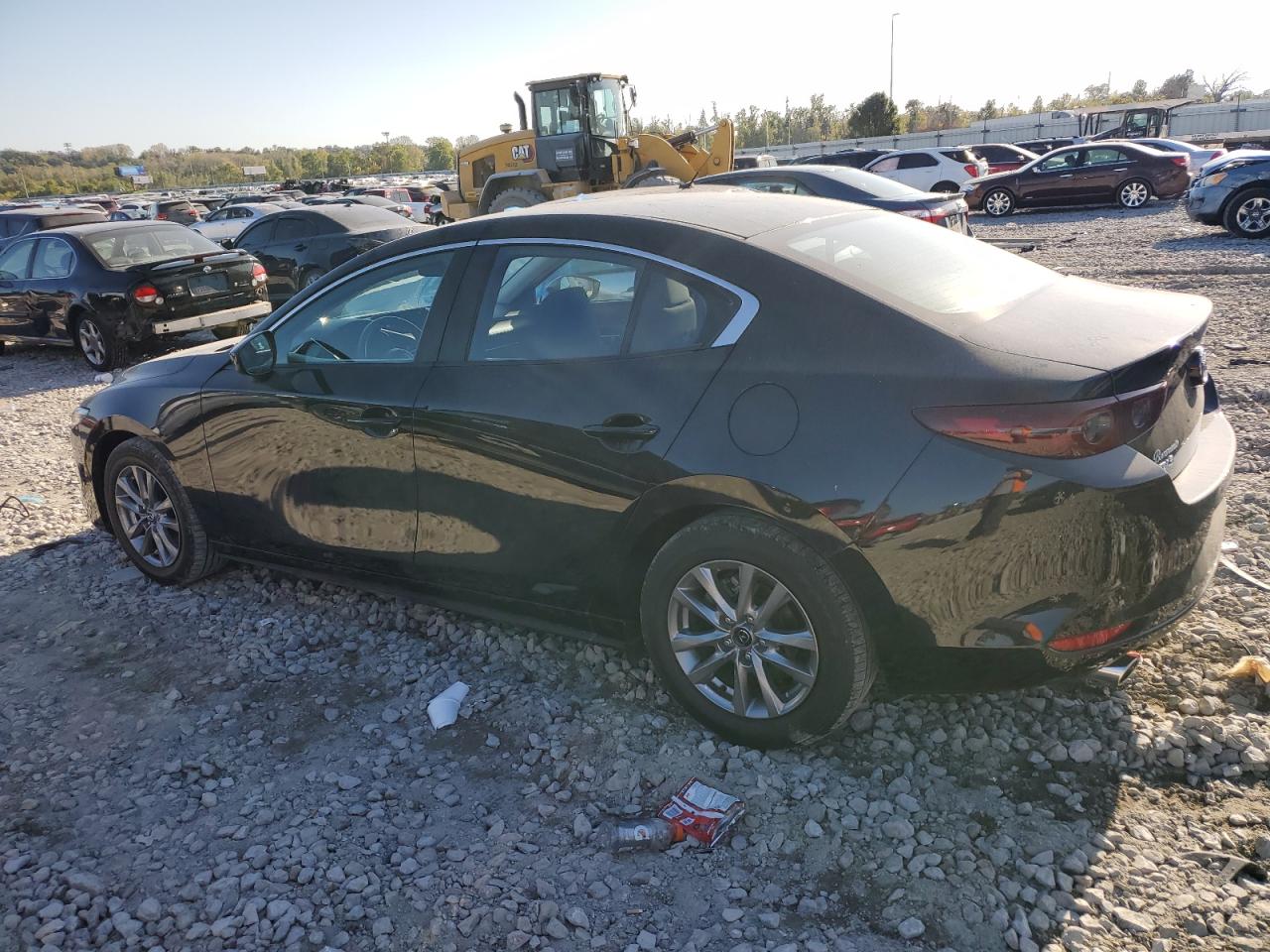 2021 MAZDA 3 - JM1BPAA77M1332684 — photo 2