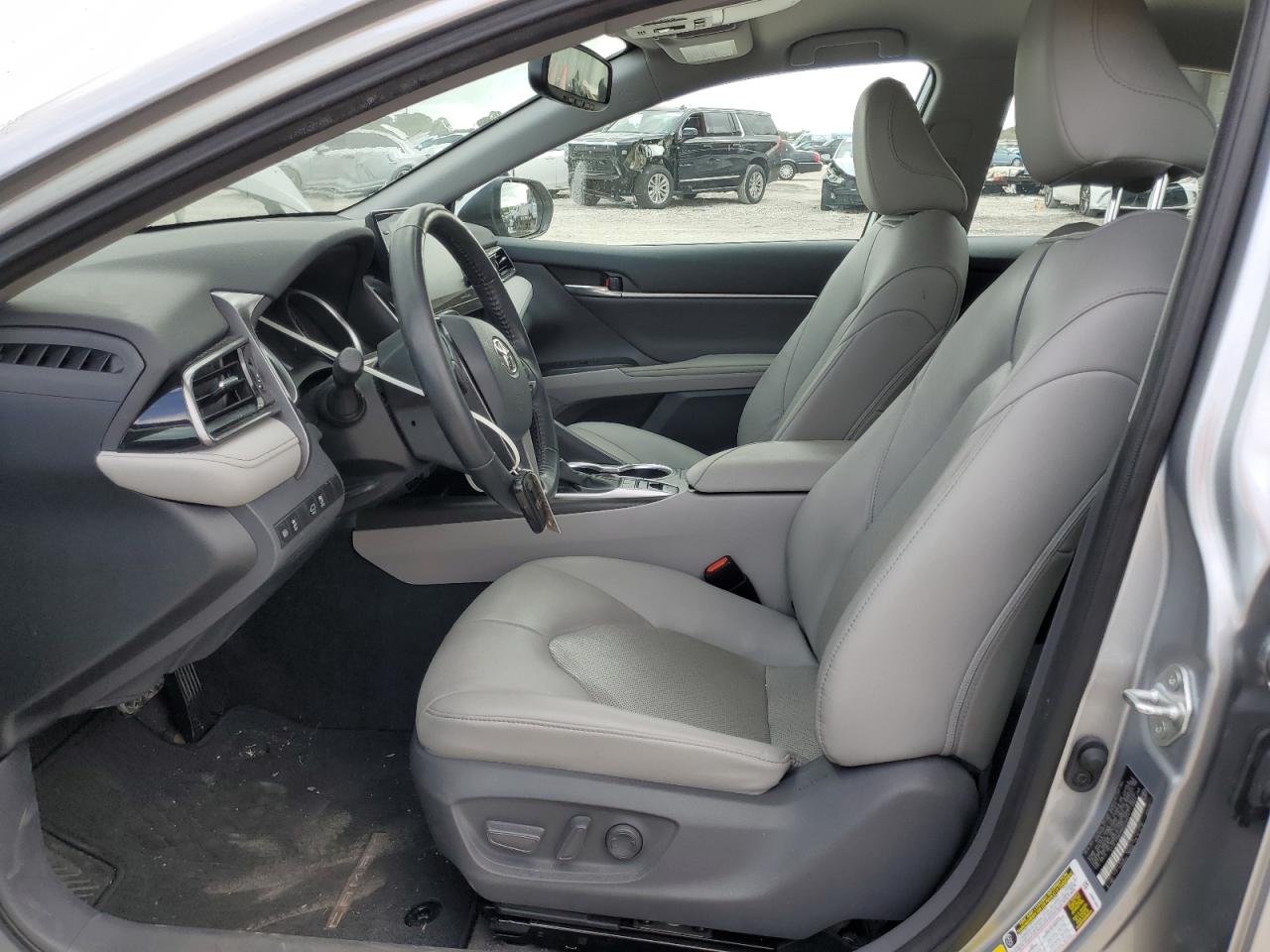 2021 TOYOTA CAMRY XLE - 4T1F11AK4MU550521 — photo 7