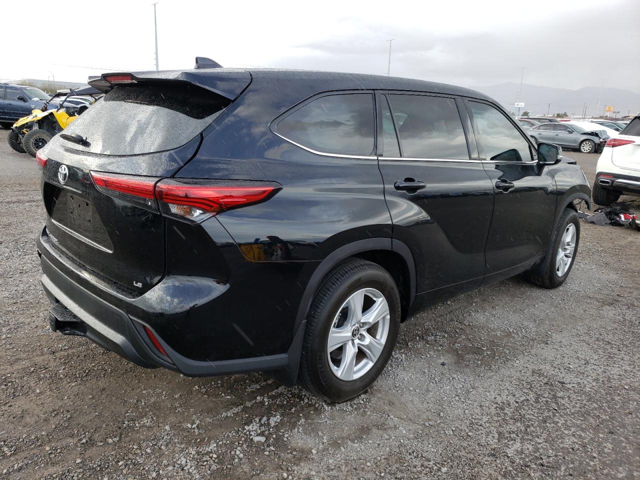 2021 TOYOTA HIGHLANDER - 5TDZZRAH5MS538136 — photo 3