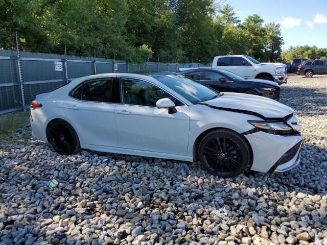 2022 Toyota Camry XSE | White | 2.5L Gas | VIN: 4T1K61AKXNU03474 — photo 2