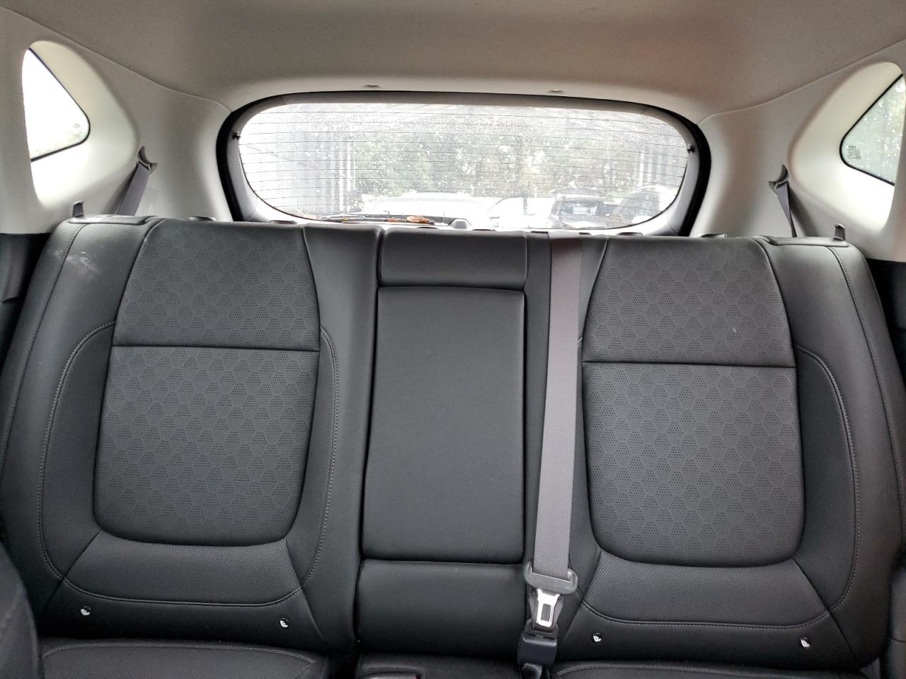 2023 KIA SELTOS SX - KNDETCA20P7360501 — photo 10