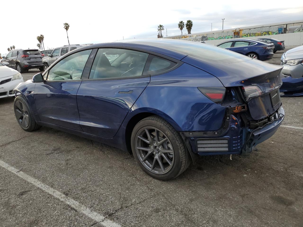 2023 TESLA MODEL 3 - 5YJ3E1EB7PF609645 — photo 2
