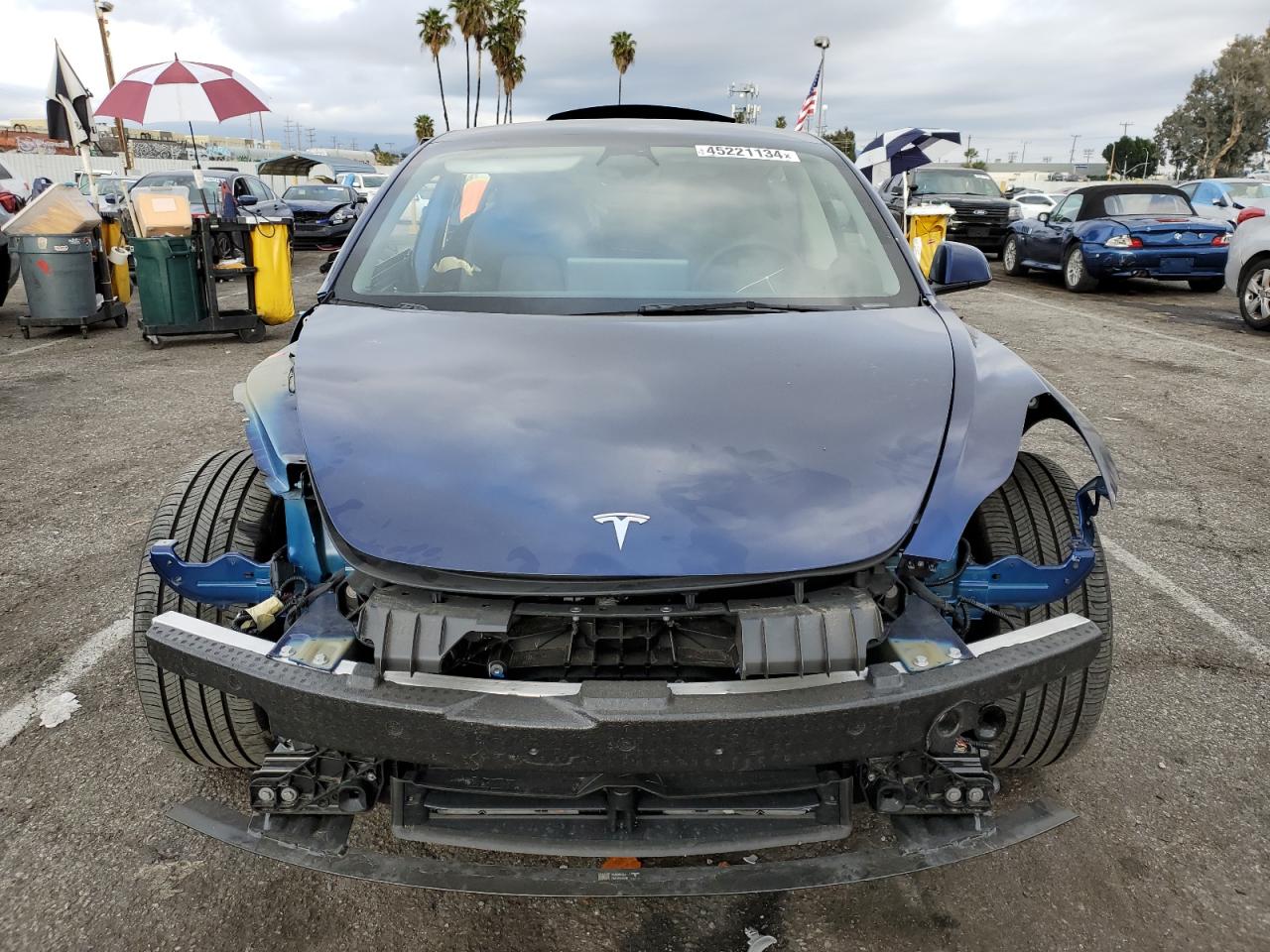 2023 TESLA MODEL 3 - 5YJ3E1EB7PF609645 — photo 5