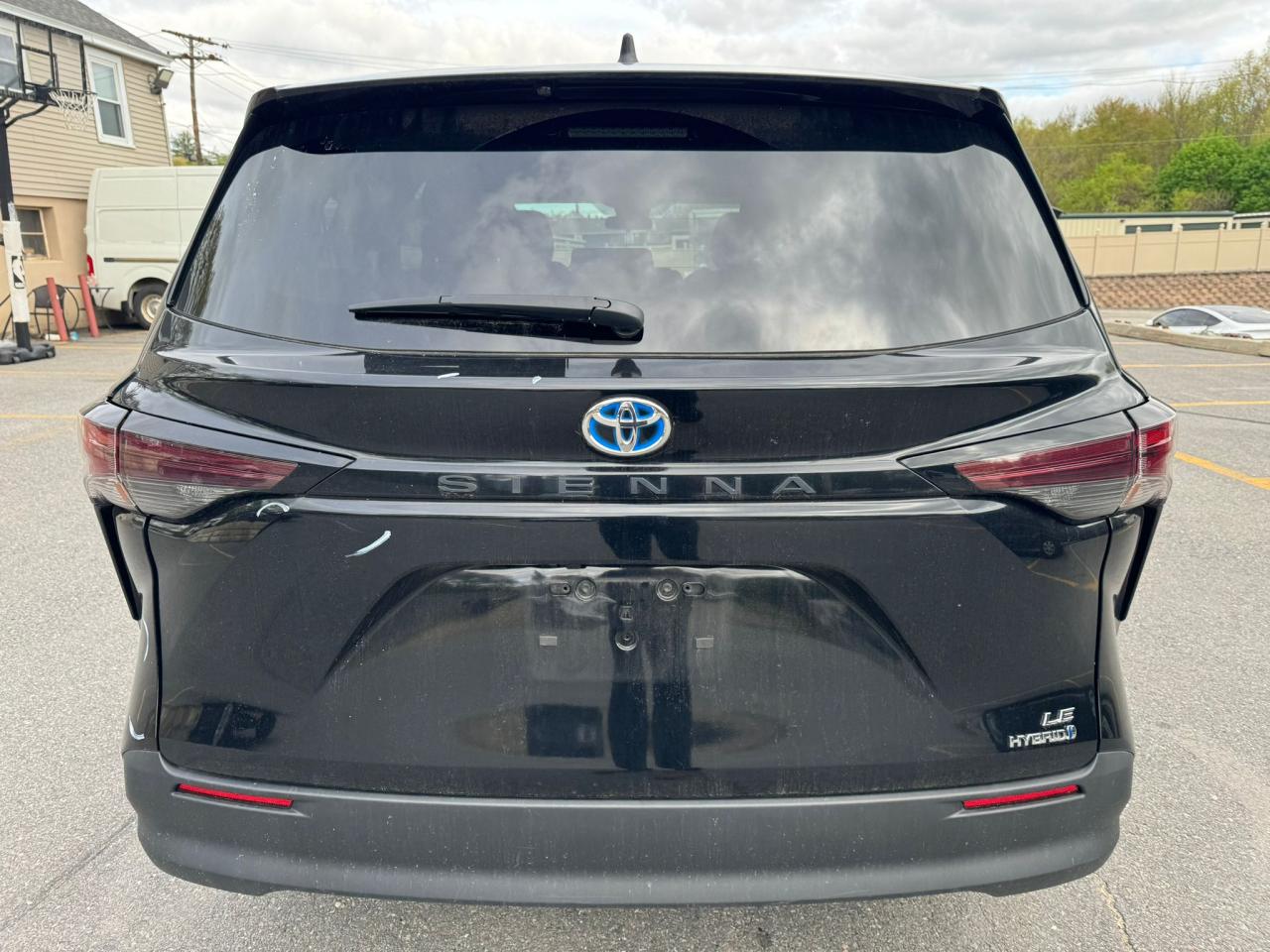 2023 TOYOTA SIENNA LE - 5TDKRKEC5PS167054 — photo 4