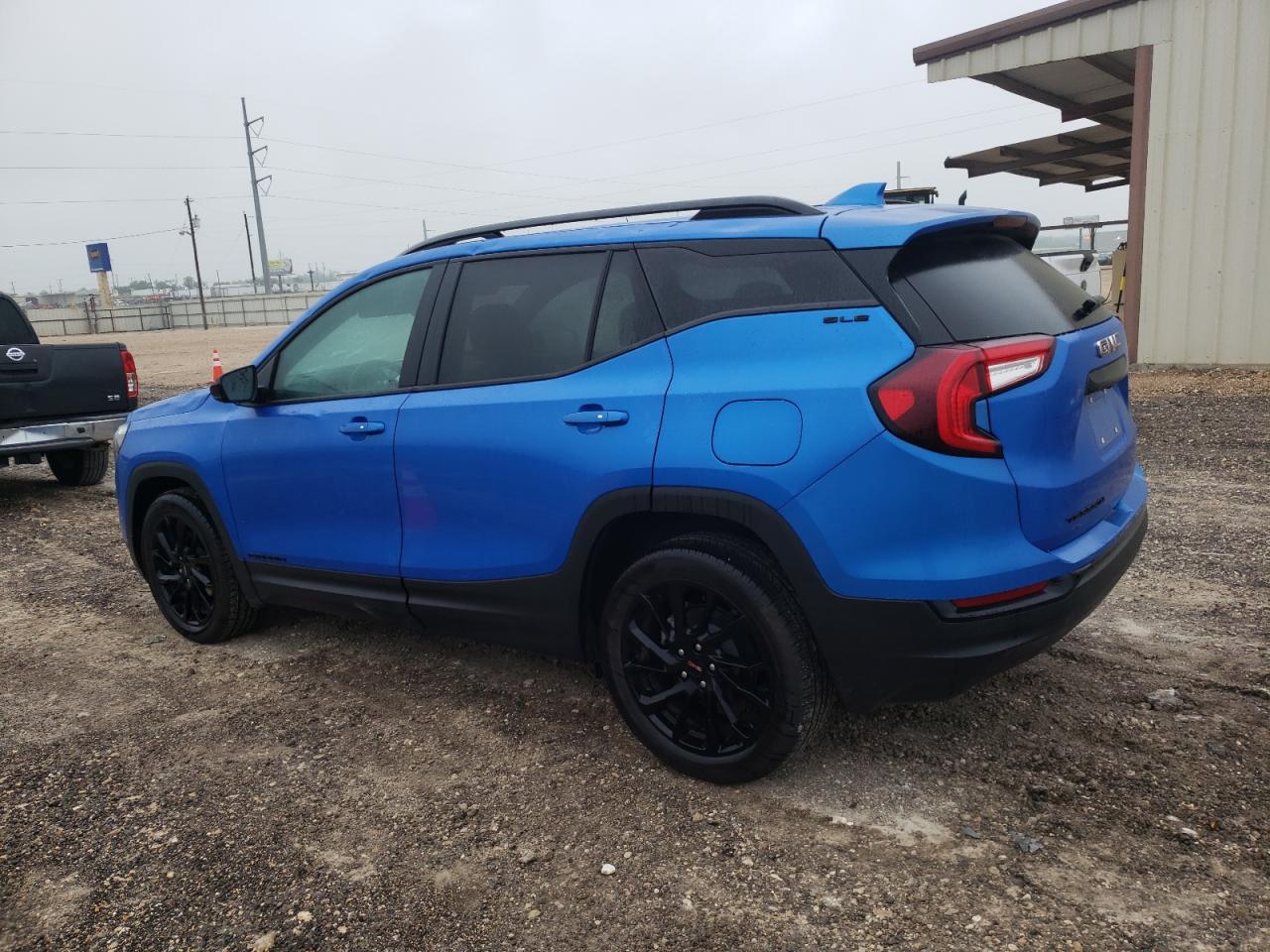 2024 GMC TERRAIN SL - 3GKALMEG5RL139859 — photo 2