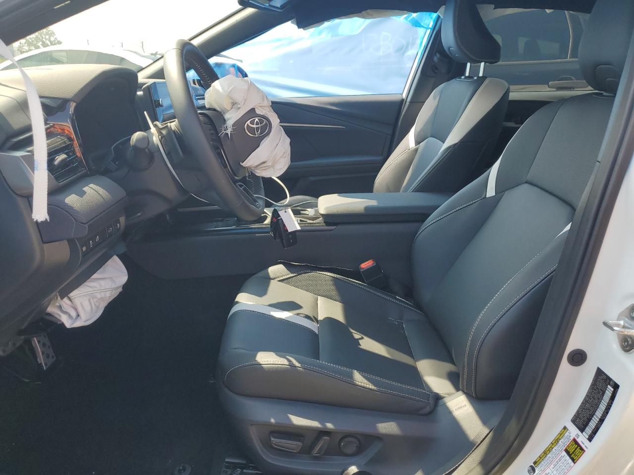 2025 TOYOTA CAMRY XSE - 4T1DAACK2SU005967 — photo 7
