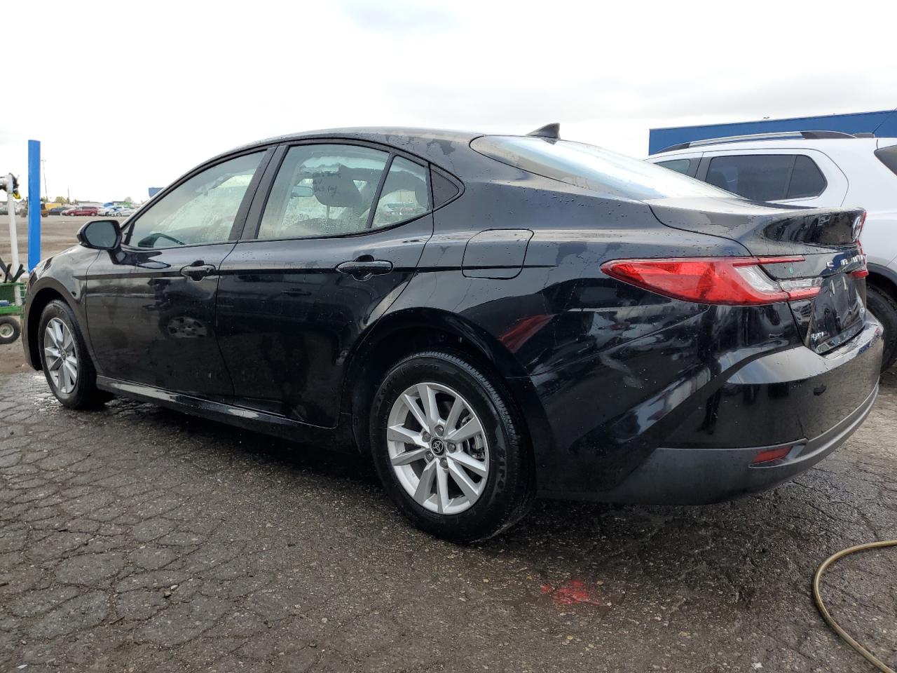 2025 TOYOTA CAMRY XSE - 4T1DAACK3SU509878 — photo 2
