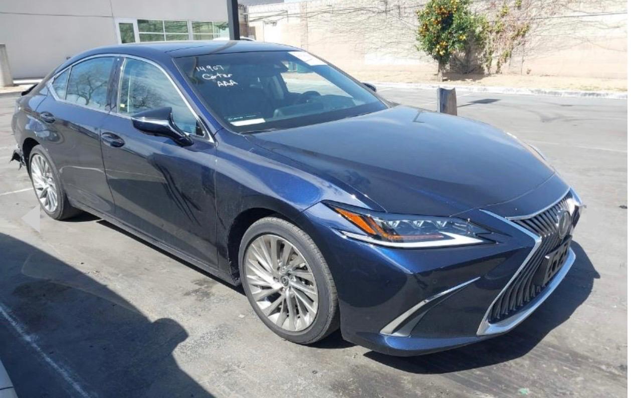 Lexus ES 350 Ultra Luxury 2022 – Premium Blue Sedan | VIN: 58AFZ1B14NU135577 — photo 1