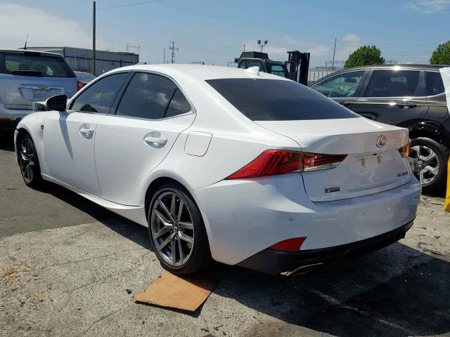 Lexus IS 300 2019 White – 2.0L RWD Sedan | VIN: JTHBA1D23K5090420 — photo 4