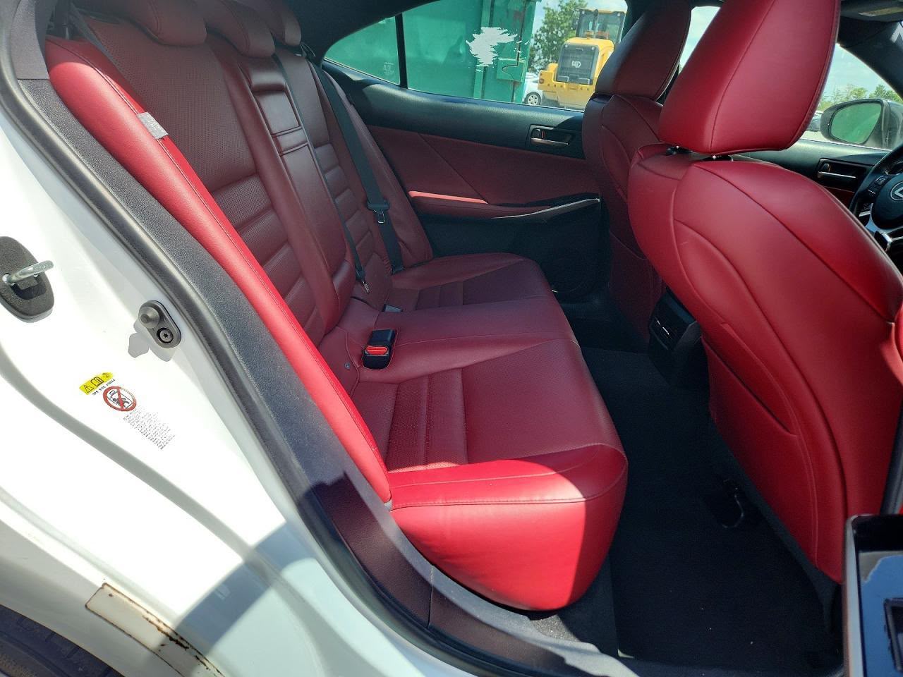 Lexus IS 300 2019 White – 2.0L RWD Sedan | VIN: JTHBA1D23K5090420 — photo 9