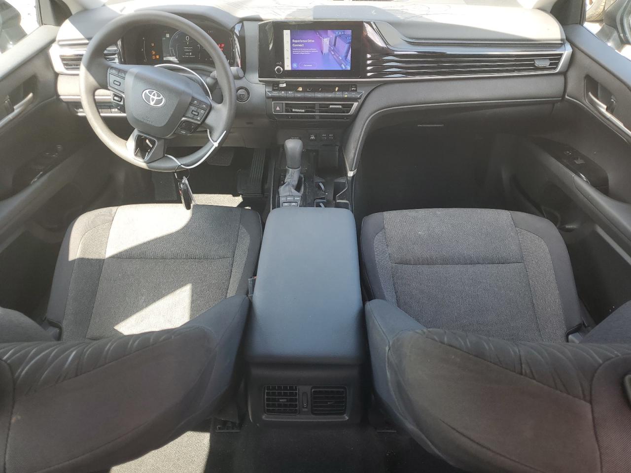 TOYOTA CAMRY XSE 2025 – 2.5L 4 Performance Vehicle | VIN: 4T1DAACK9SU512588 — photo 8