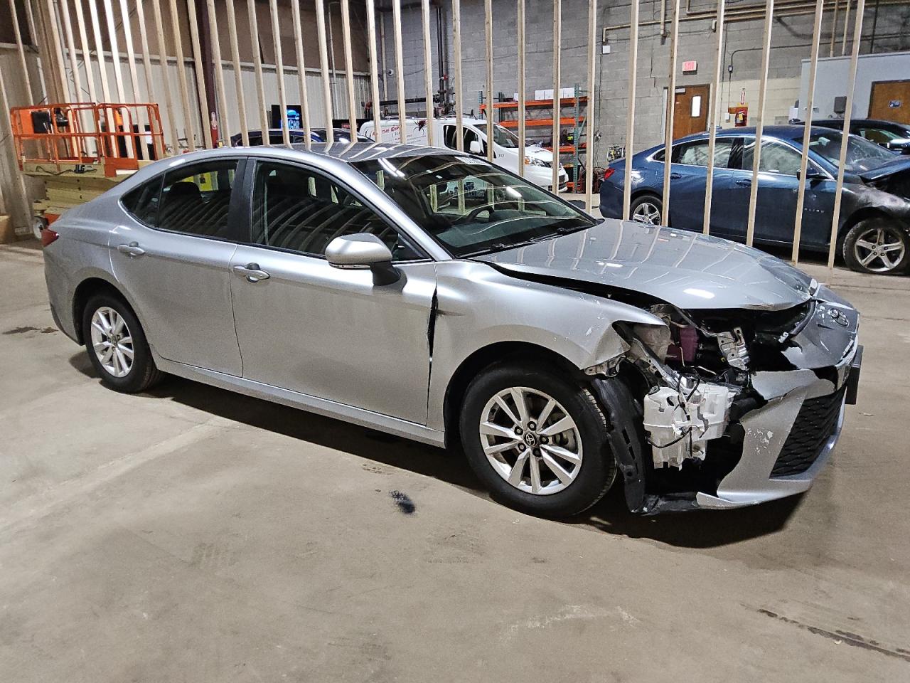 TOYOTA CAMRY XSE 2025 | 2.5L 4 | VIN: 4T1DBADK4SU500179 — photo 4