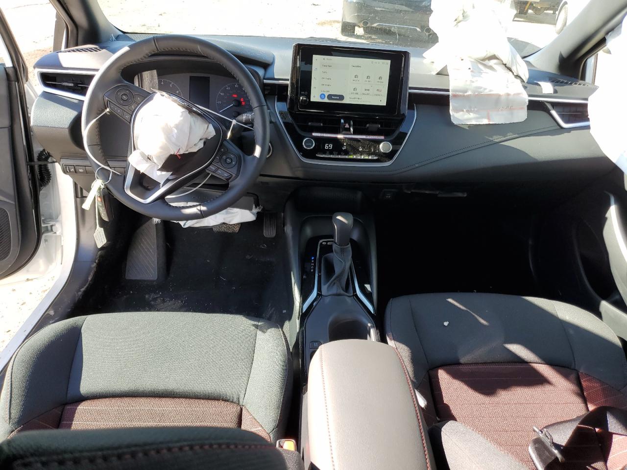 TOYOTA COROLLA SE 2025 | 2.0L 4 | VIN: 5YFS4MCE8SP217686 — photo 8